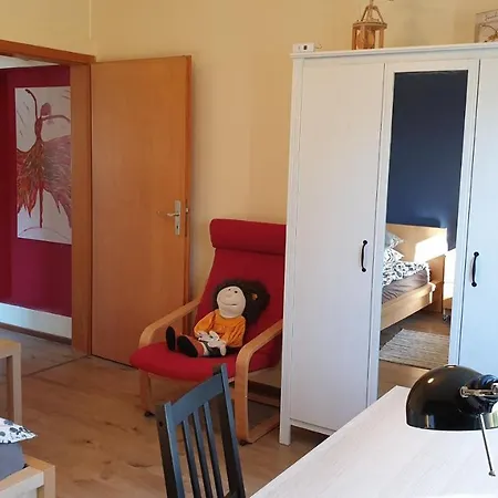 Grosszuegige, Helle Mit Gartennutzung Apartment *