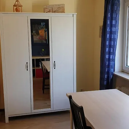Grosszuegige, Helle Mit Gartennutzung Apartment *