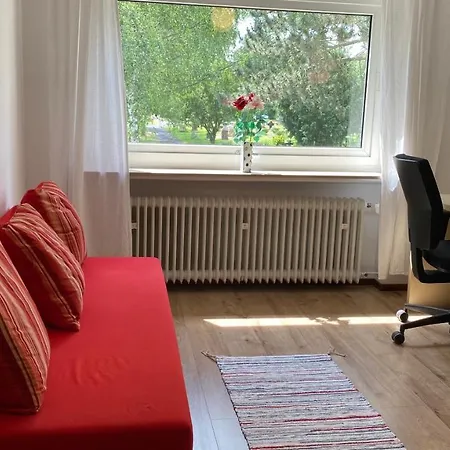 Grosszuegige, Helle Mit Gartennutzung Apartment *